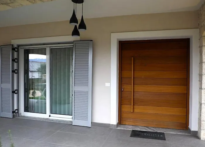 A B I Villa
