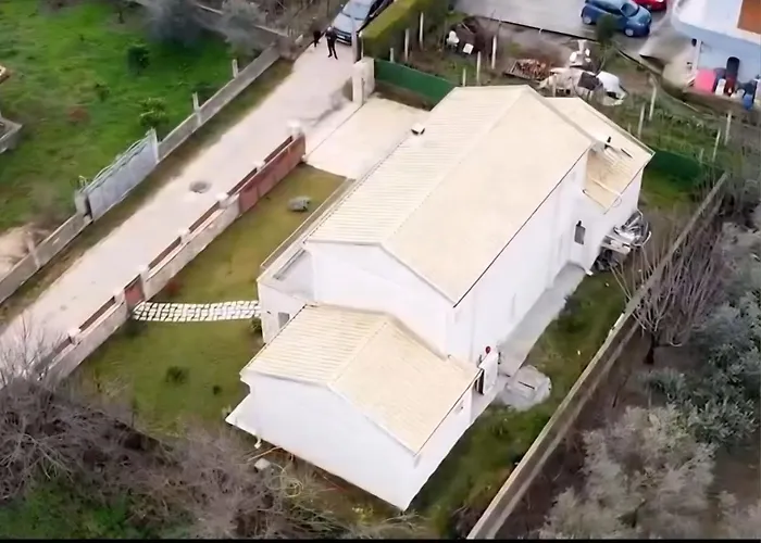 Villa A B I Valjiosi